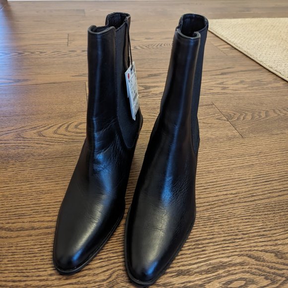 BRAND NEW ZARA BLACK LEATHER BOOTS SIZES 8 (39) - Picture 2 of 5